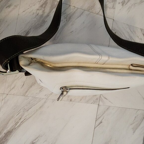 Euc Coach White Leather Crossbody Shoulder Bag Purse - Picture 3 of 10